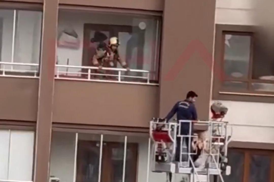 SON DAKİKA: Ankara Keçiören de yangın! Binada mahsur kalanlar var 1