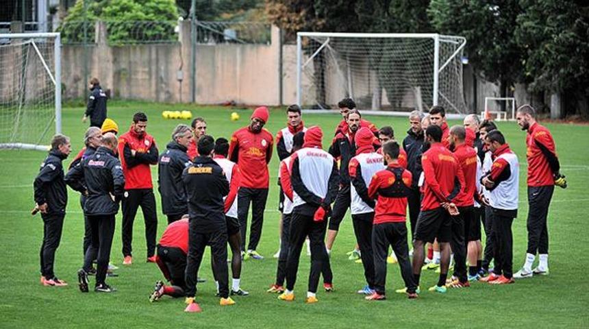 Hakan Balta takımla &ccedil;alıştı