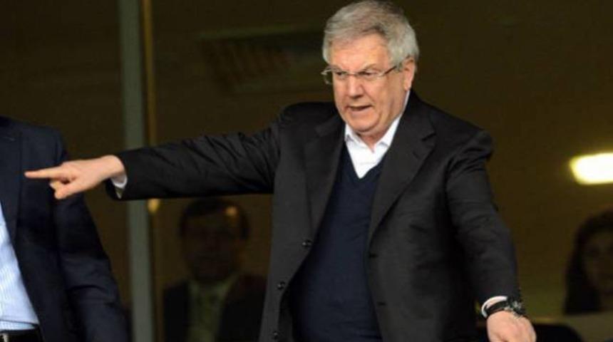 Aziz Yıldırım bardakları kırdı!