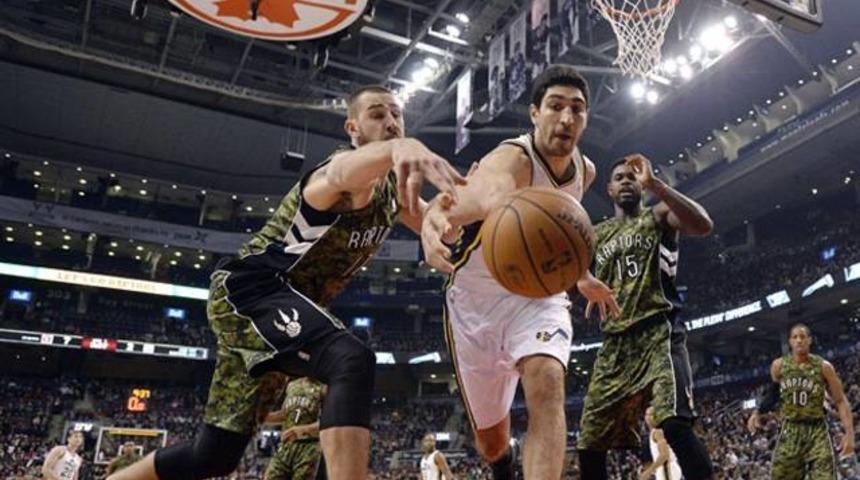 Enes Kanter'den 14 sayı