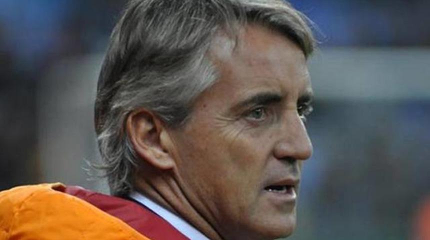 Mancini ilk derbisine &ccedil;ıktı!