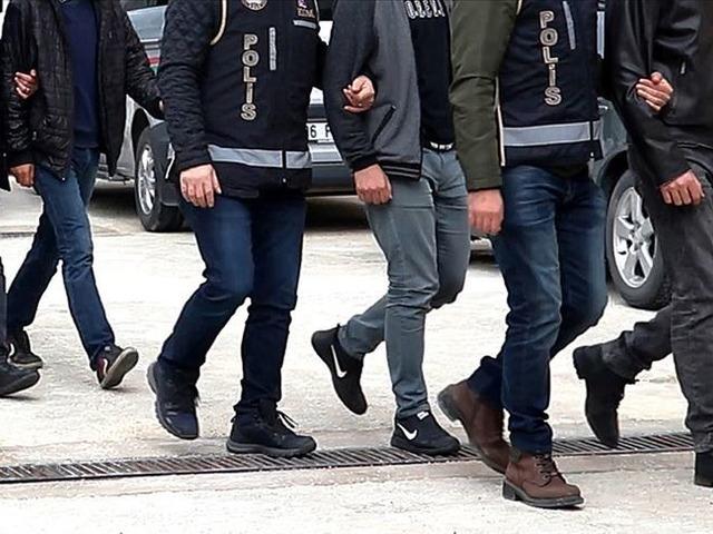 Ankara'da FETÖ operasyonu: 10 subat ve astsubay gözaltında!