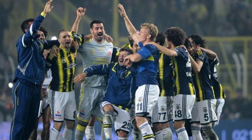 Yanal'ın Fener'i enlerin de lideri