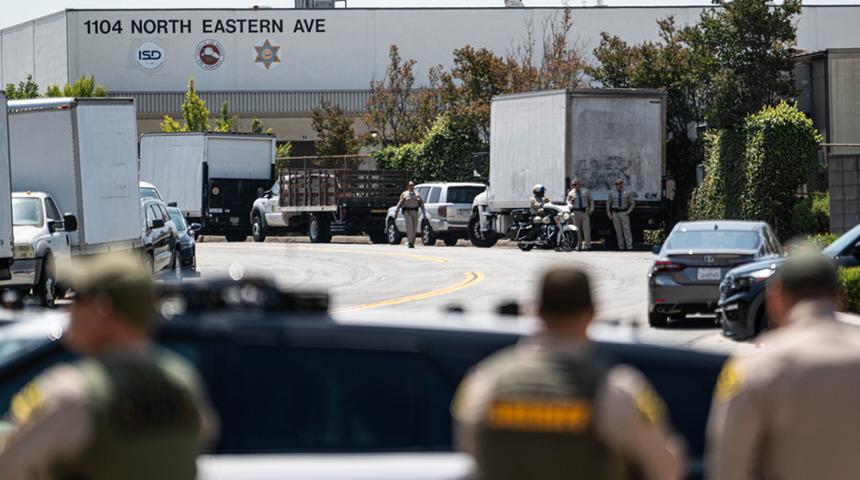Los Angeles'ta polis yerleşkesinde meydana gelen patlamada 3 kişi öldü