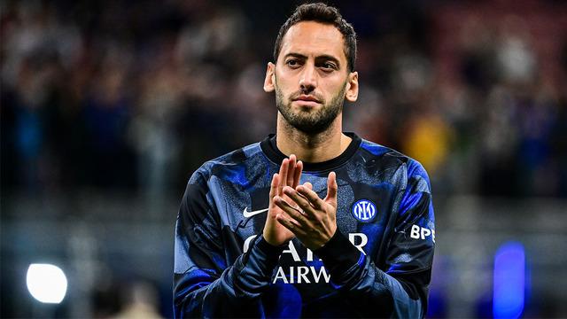 Fenerbahçe'den adı sık sık Galatasaray ile anılan Hakan Çalhanoğlu bombası! Yılın transfer çalımı geliyor... 