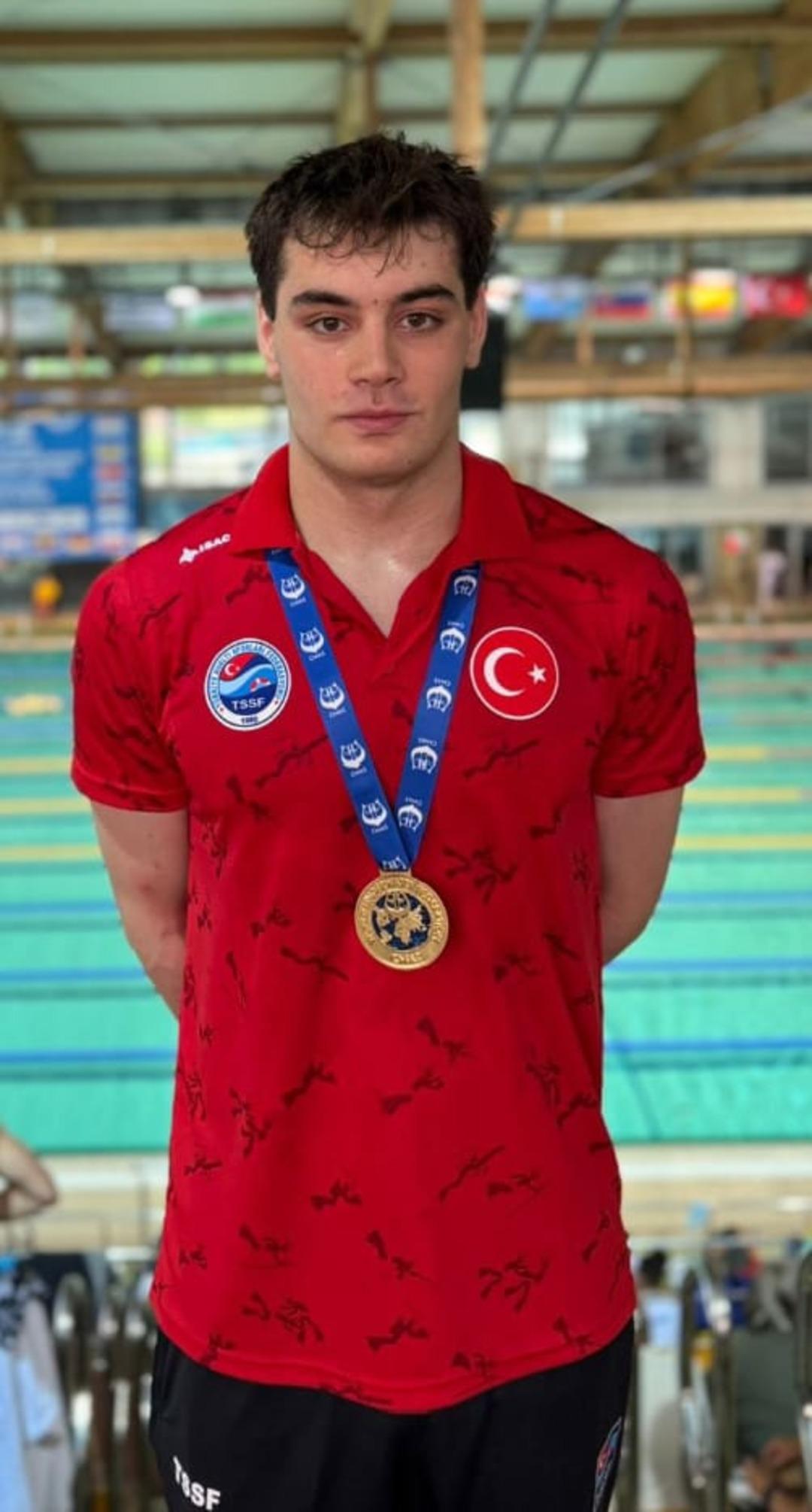 Kaan Efe Kaya, Paletli Yüzme Avrupa Şampiyonası nda altın madalya kazandı 1