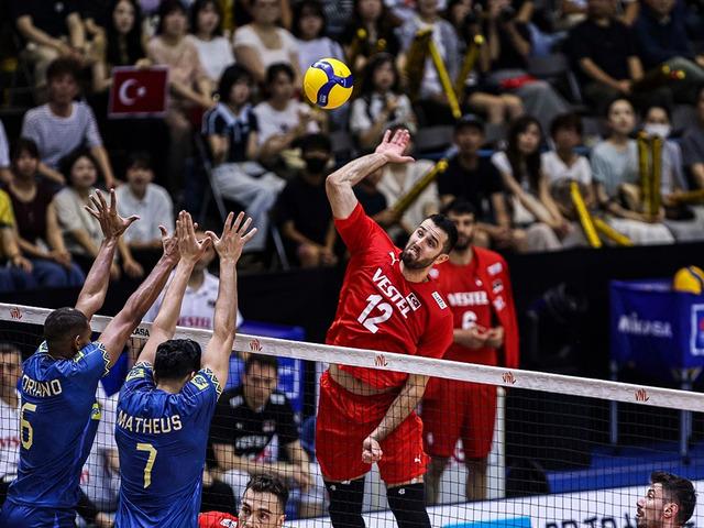 Filenin efeleri zorladı ama yıkamadı!