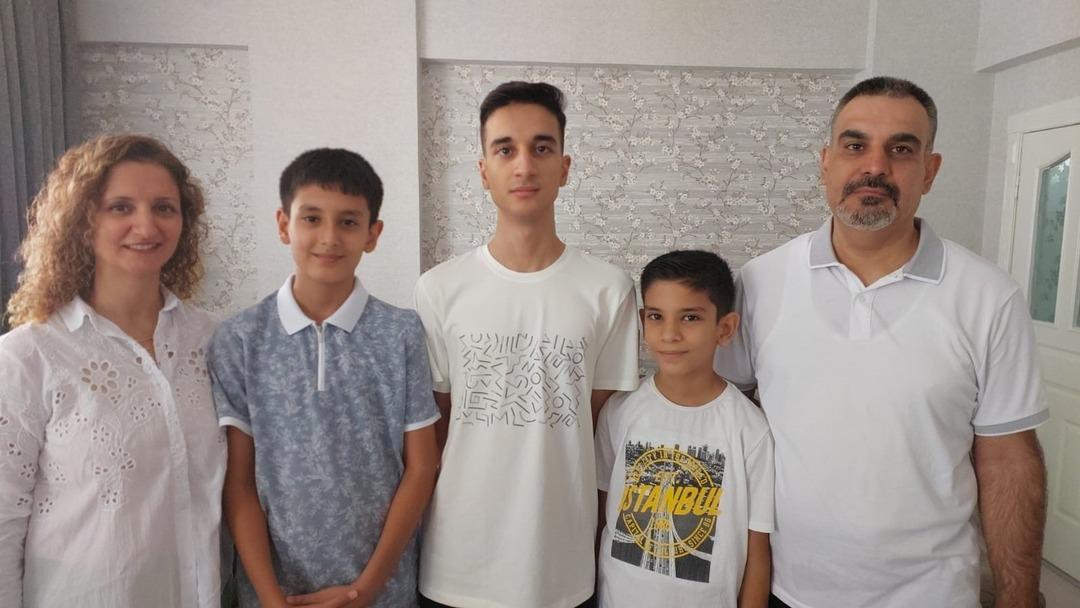 Gaziantep te abi kardeş Türkiye birincisi oldular! YKS birincisi tercih edeceği bölümü açıkladı...  Zaman zaman iniş çıkışlar yaşadım  2