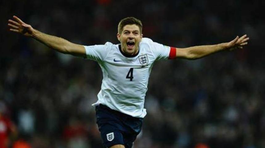 Gerrard tarihe ge&ccedil;ti!