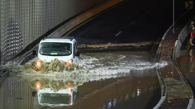 4 ile sarı kodlu uyarı: Bakanlık saat vererek uyardı! Başkentliler dikkat... 