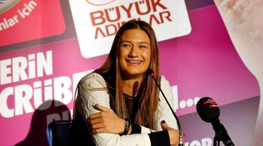 "Bende yetenek değil, hırs g&ouml;rd&uuml;!"