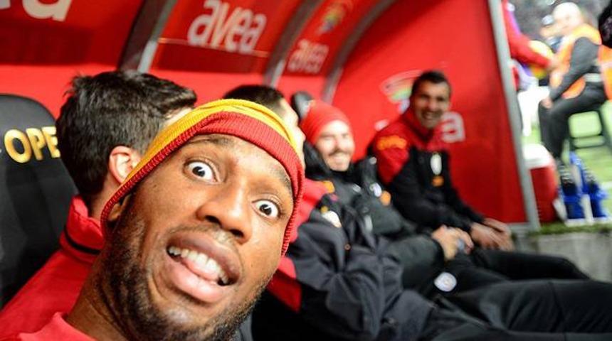 Drogba yedek kul&uuml;besinde