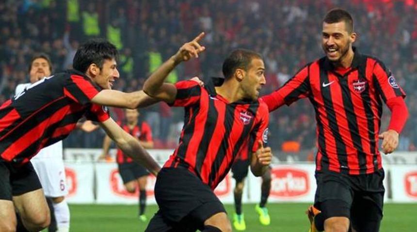 Antep Sergen Yal&ccedil;ın'la g&uuml;zel!