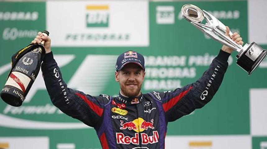 Şampiyon Vettel Brezilya'da da ge&ccedil;ilmedi