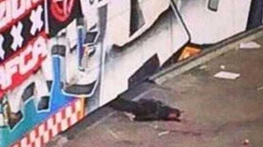 Ajax - Barcelona ma&ccedil;ında şok!