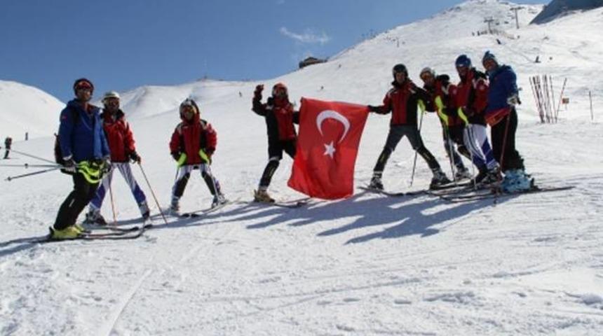 Milli sporcuya Federasyon'dan şok