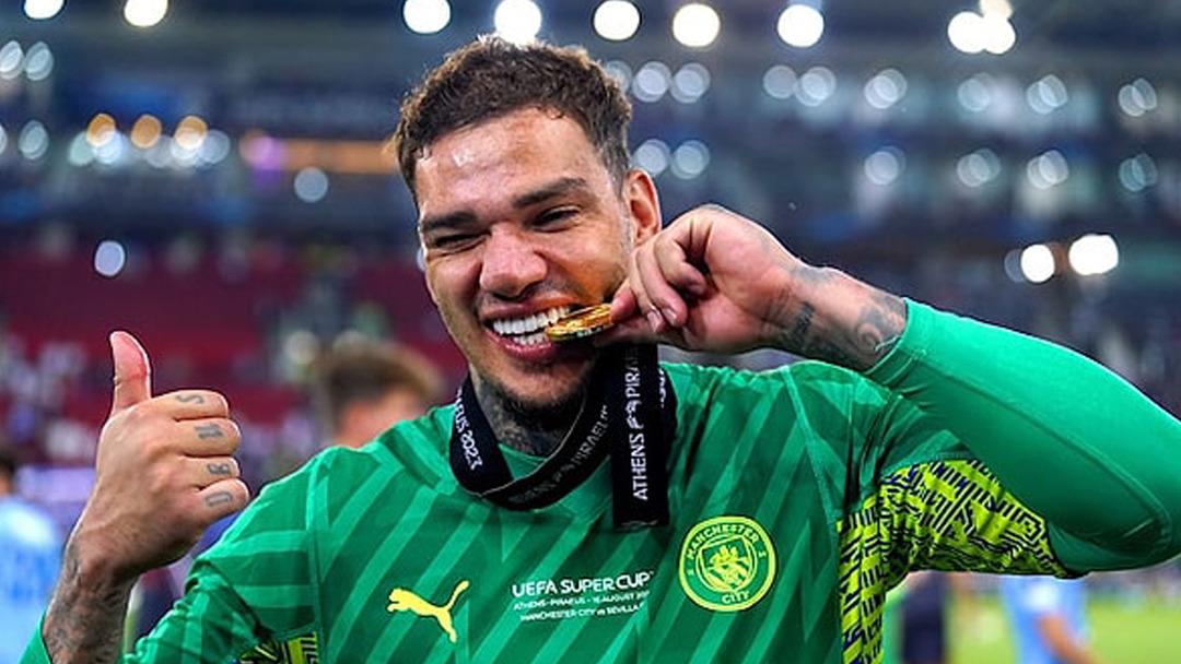 Muslera nın boşluğunu doldurmak isteyen Galatasaray aradığı kaleciyi buldu, İngiliz deviyle masaya oturdu! Her konuda anlaşmaya varıldı 3
