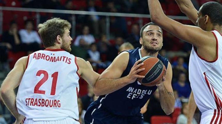 Anadolu Efes g&uuml;le oynaya 