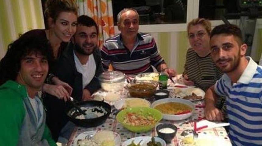 Arda Turan babasının hayalini ger&ccedil;ekleştirdi