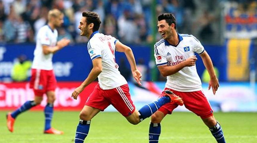 Hakan Çalhanoğlu'nun menajeri açıkladı: 'Galatasaray ve Beşiktaş ilgileniyor'