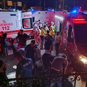 Bursa'da gece yarısı can pazarı! Kırmızı ışık ihlalinin sonucu feci oldu: Çok sayıda yaralı var