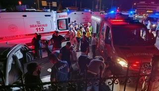 Bursa'da gece yarısı can pazarı! Kırmızı ışık ihlali sonucu feci kaza
