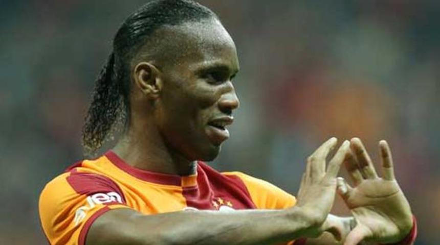 Drogba i&ccedil;in m&uuml;thiş itiraf! 'Bize &ouml;nerildi...'