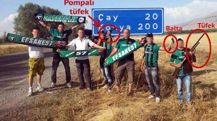 &Ouml;l&uuml;ml&uuml; trib&uuml;n kavgası K&uuml;tahya'da başlamış