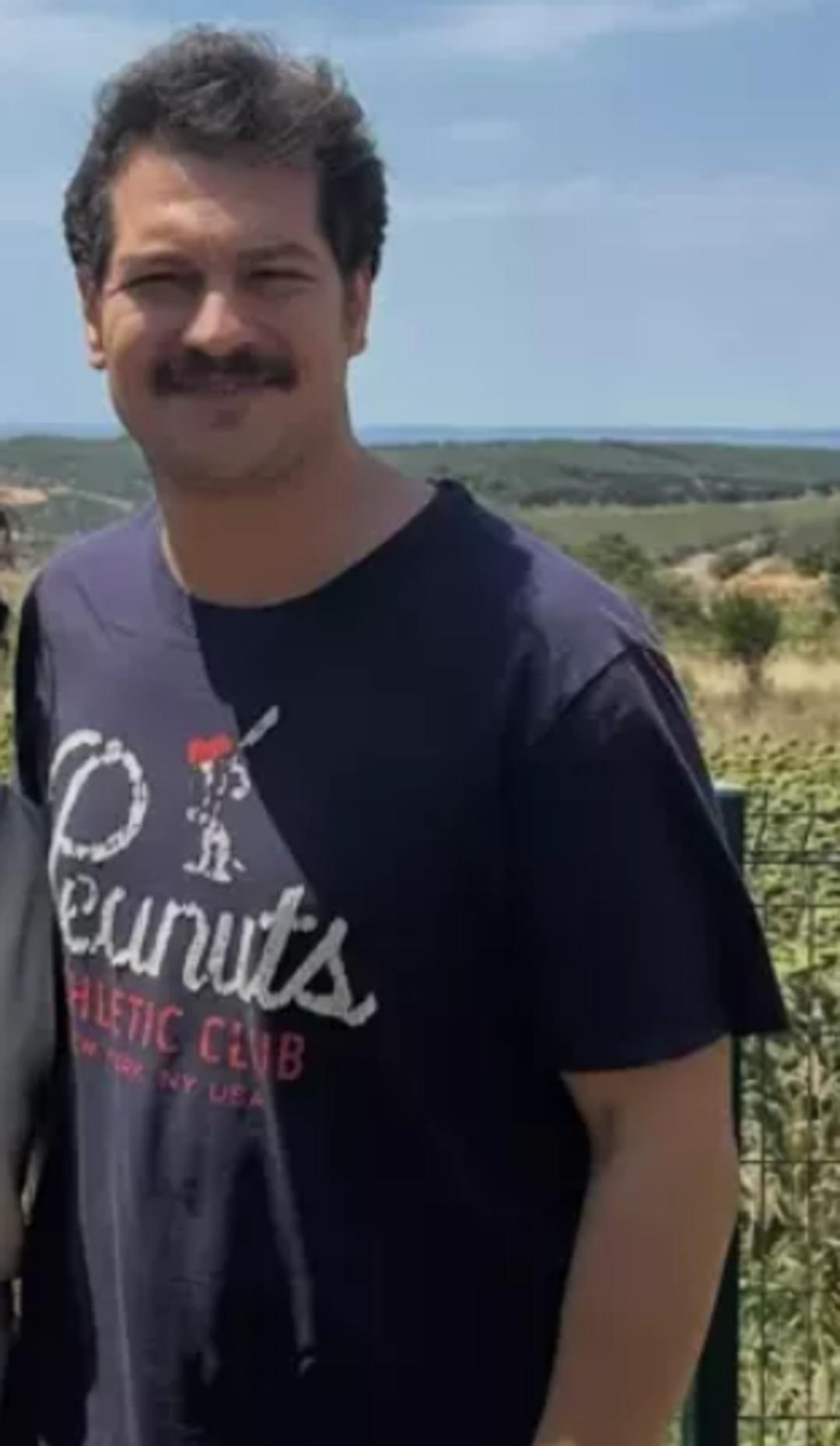 Eşref Rüya nın yıldızı Çağatay Ulusoy bıyıklı haliyle yine gündemde! Sosyal medyayı ikiye böldü 2