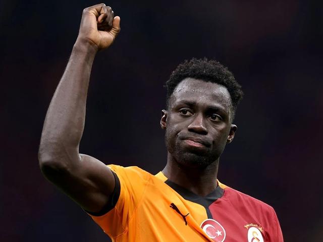Galatasaray'ın yıldız stoperi Davinson Sanchez'in geleceği belli oldu! Dev teklif gelmişti...