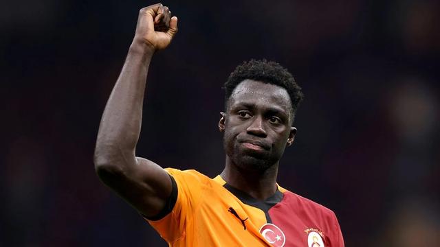 Galatasaray'ın yıldız stoperi Davinson Sanchez'in geleceği belli oldu! Dev teklif gelmişti...