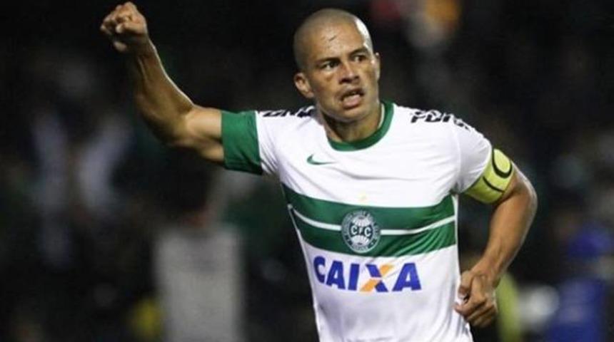 Alex de Souza'dan altın gol