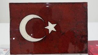 Türkiye'de bir ilke imza attı: Bakır Rölyef Sanatı ile şehitlerin hatırası yaşatılıyor