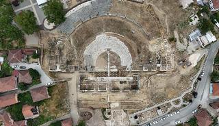 O bölgede kazmayı vurdukça tarih çıkıyor