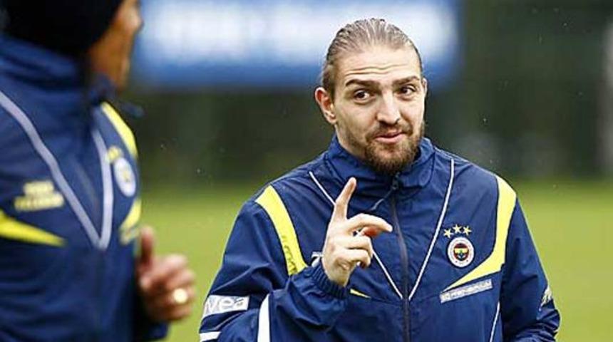 Fenerbahçe'de Caner antrenmana çıkamadı