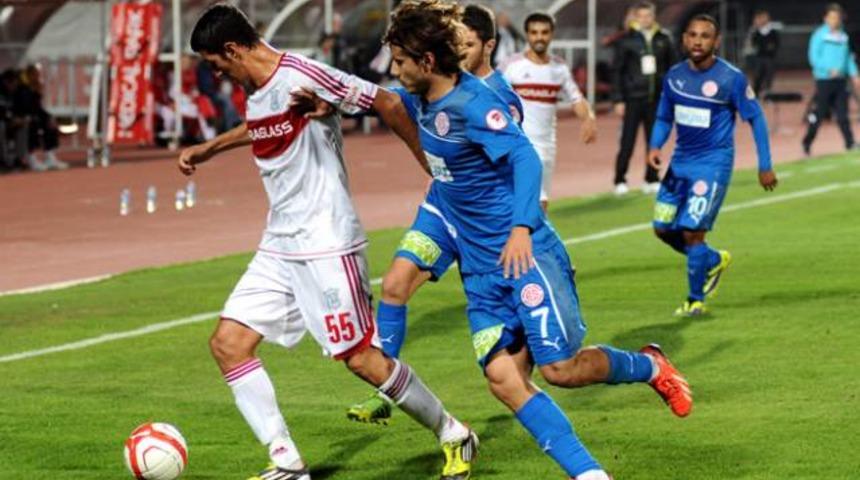 Antalya uzatmayı bekledi