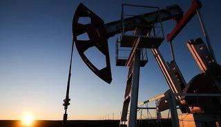 Petrol fiyatları kritik 70 dolar bandında denge arıyor