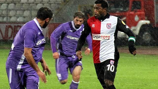 Karadeniz derbisinde gulen Orduspor