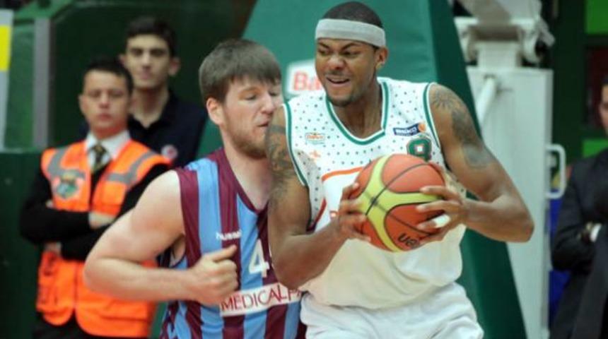 Banvit, Trabzon'u farklı ge&ccedil;ti