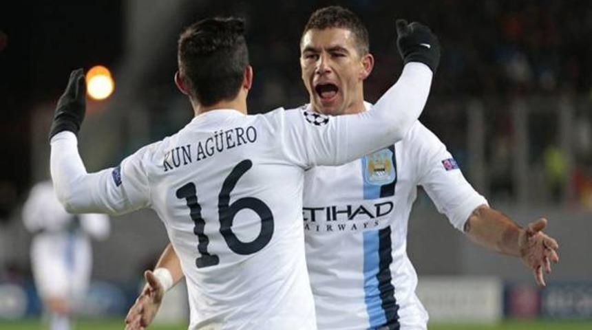 Alo... Ben Mancini. Bize gel Kolarov!