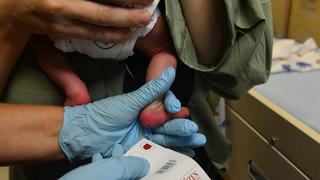 Topuk kanı hayat kurtardı! 3 çocuklu anne: Çocuklarımın hayatını kurtardı Fenilketonüri hastalığı nedir?