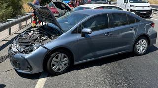 Asfalt eridi, zincirleme kaza oldu! 8 yaralı