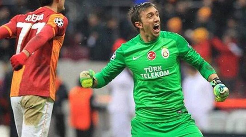 Muslera'nın "tweet"ine İtalya'dan tepki!