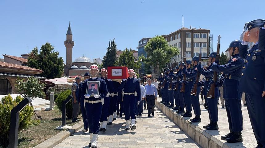 Amasya'da vefat eden Kore gazisi son yolculuğuna uğurlandı