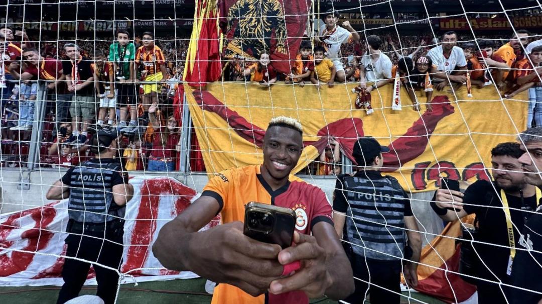 Ve transferde mutlu son! Türk futbol tarihinin en pahalı transferi: Victor Osimhen Galatasaray da... İşte sözleşme detayları 5