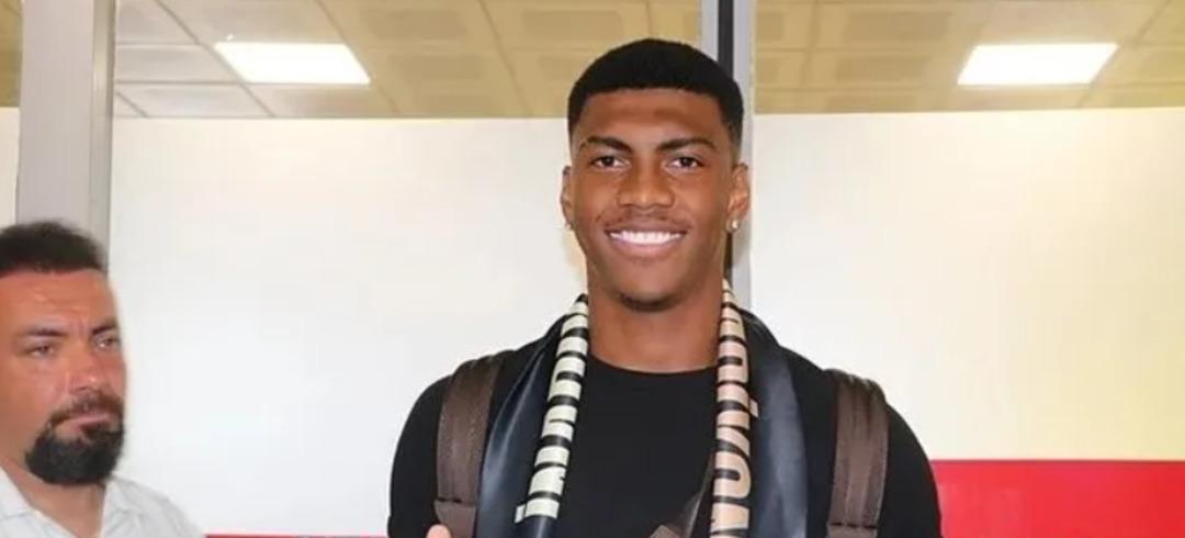 Trabzonspor Zob Ahan Esfahan a gol oldu yağdı! Yeni transfer Felipe Augusto hesabı açtı 1