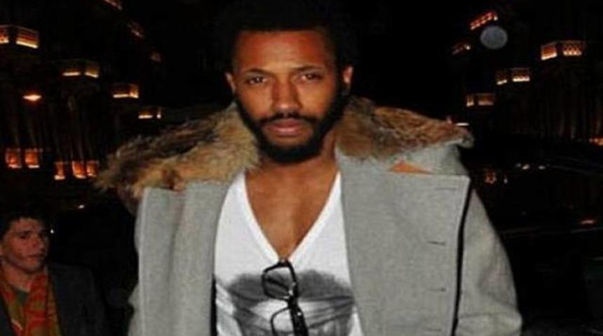 'Aleme gidiyoruz gelmeyenle konuşmam'