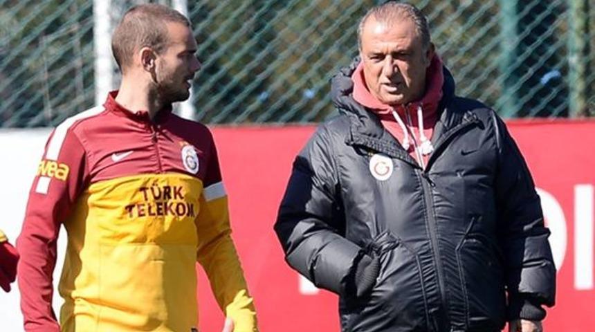 Sneijder'den transfer ve Terim a&ccedil;ıklaması!