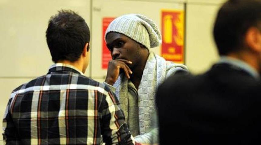 Moussa Sow'un ailesi T&uuml;rkiye'ye giremedi