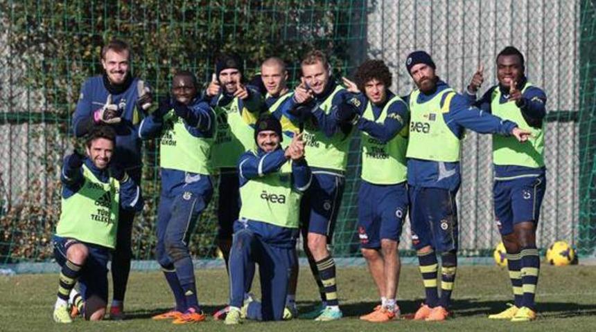 Fenerbahçe'den yeni poz!